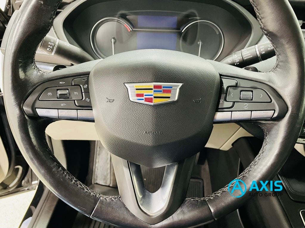 2021 Cadillac XT4 Premium Luxury