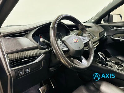 2023 Cadillac XT4 Sport