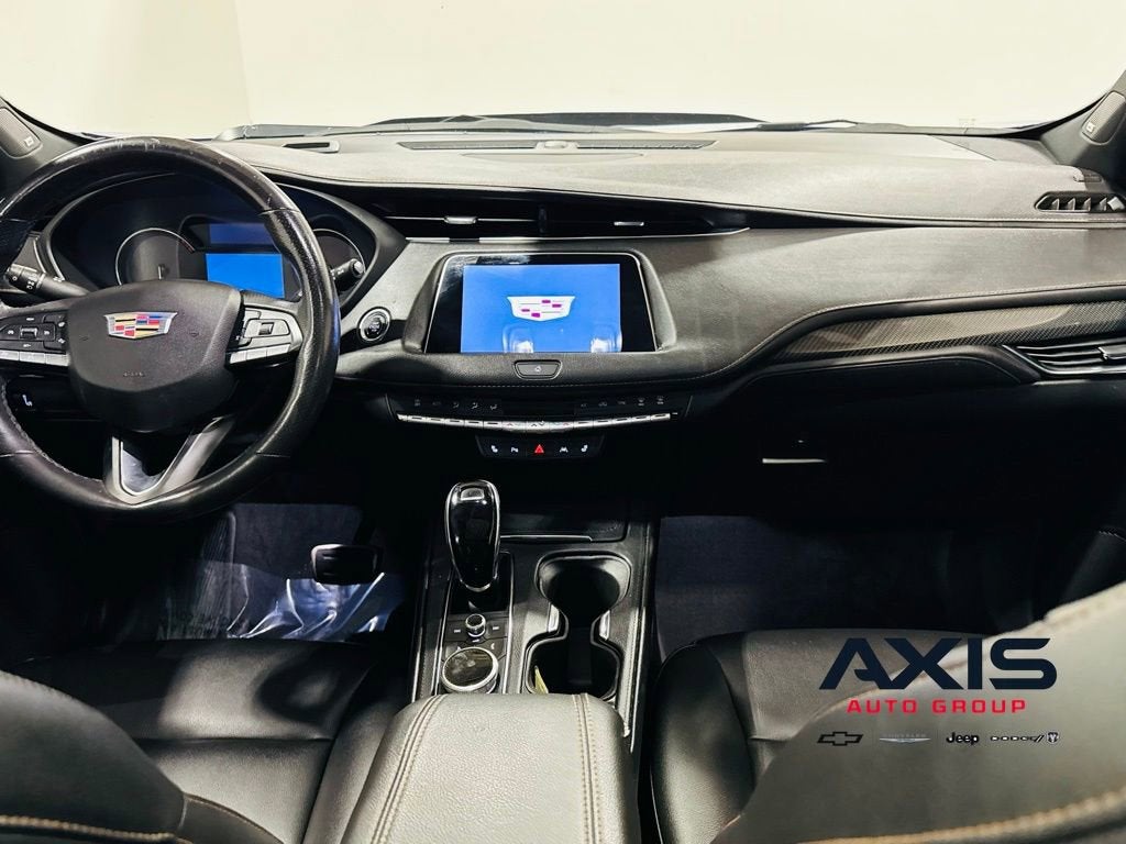 2023 Cadillac XT4 Sport