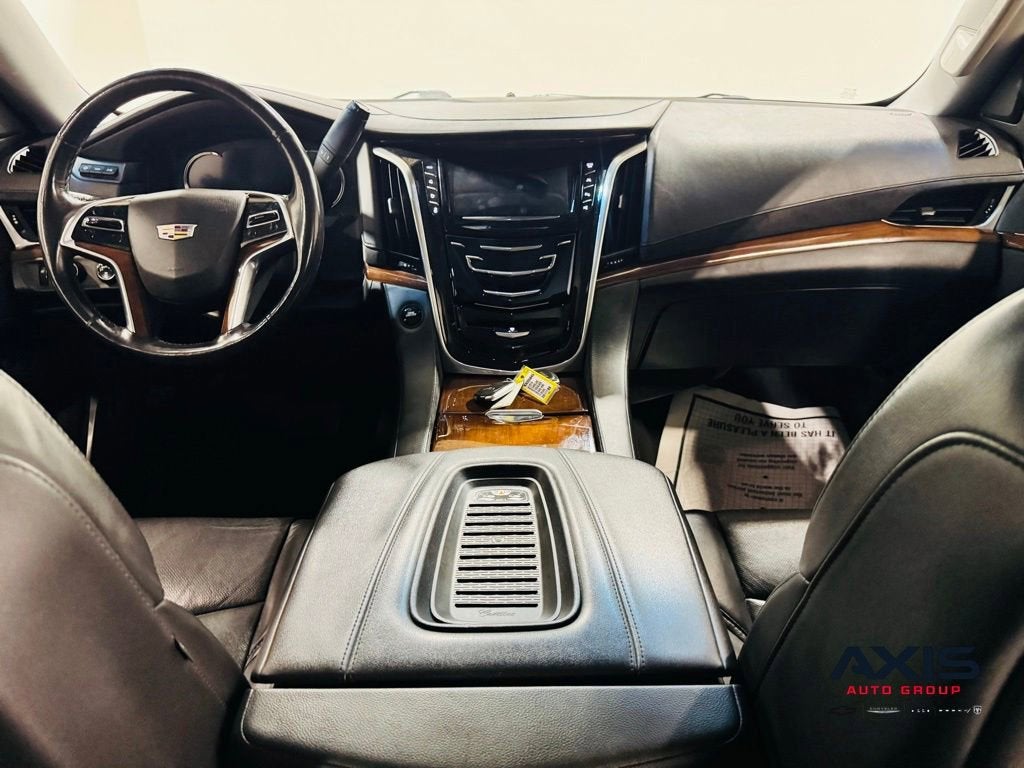 2019 Cadillac Escalade Luxury