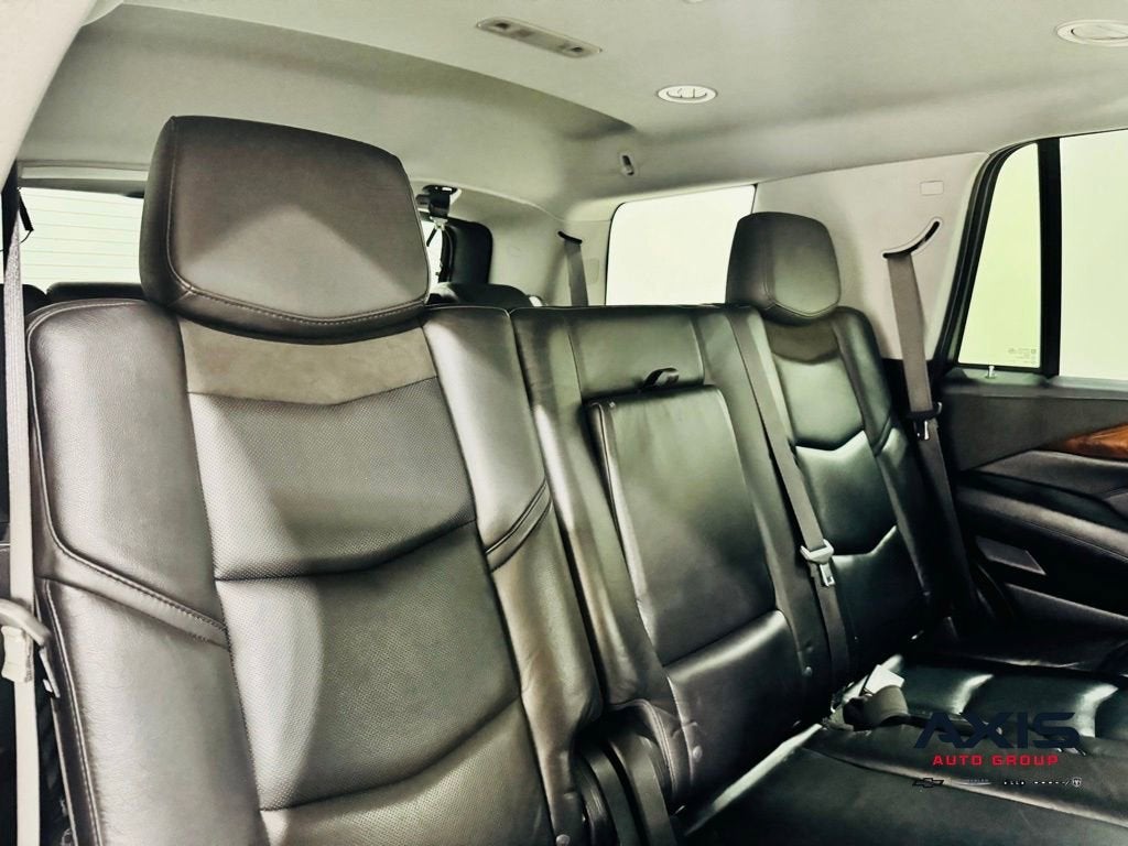 2019 Cadillac Escalade Luxury