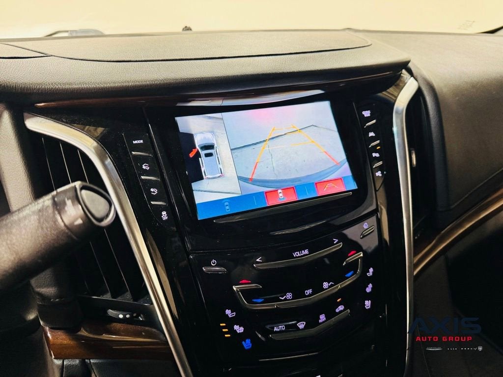 2019 Cadillac Escalade Luxury