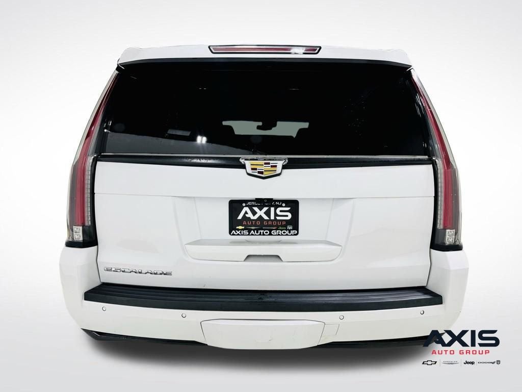 2019 Cadillac Escalade Luxury