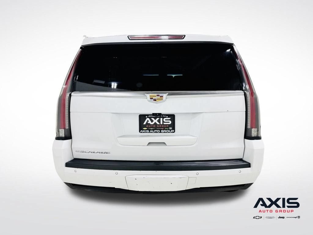 2019 Cadillac Escalade Luxury
