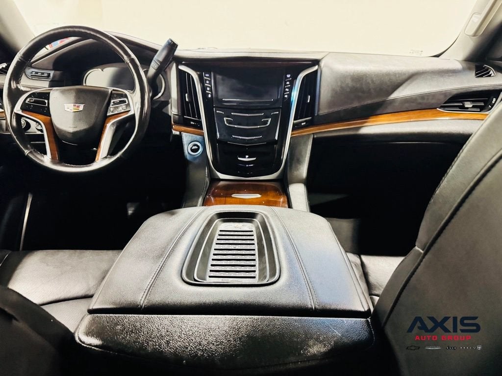 2019 Cadillac Escalade Luxury