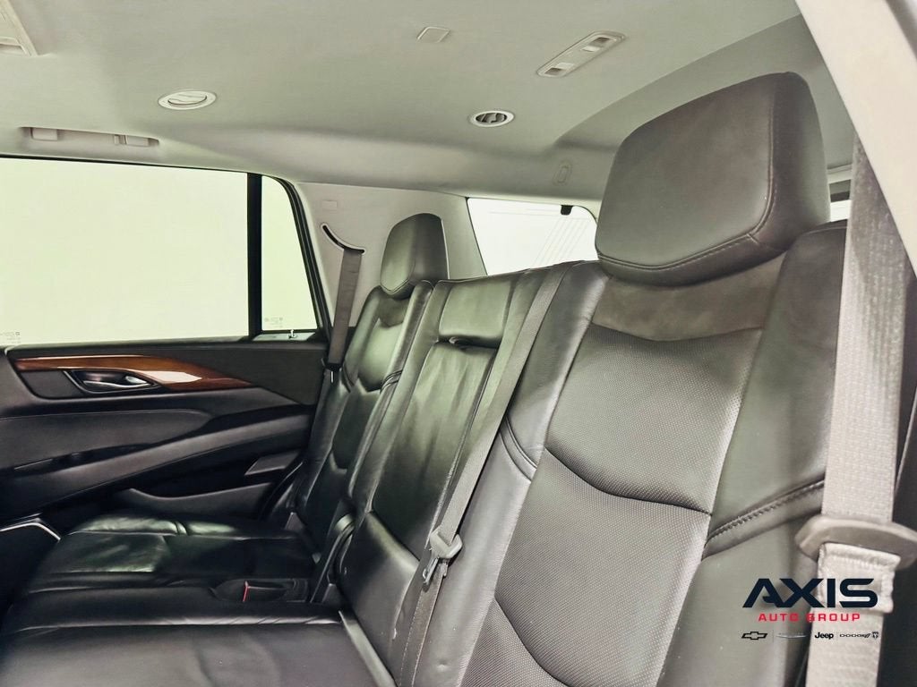 2019 Cadillac Escalade Luxury