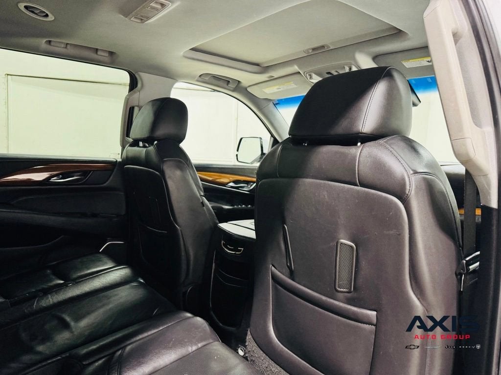 2019 Cadillac Escalade Luxury