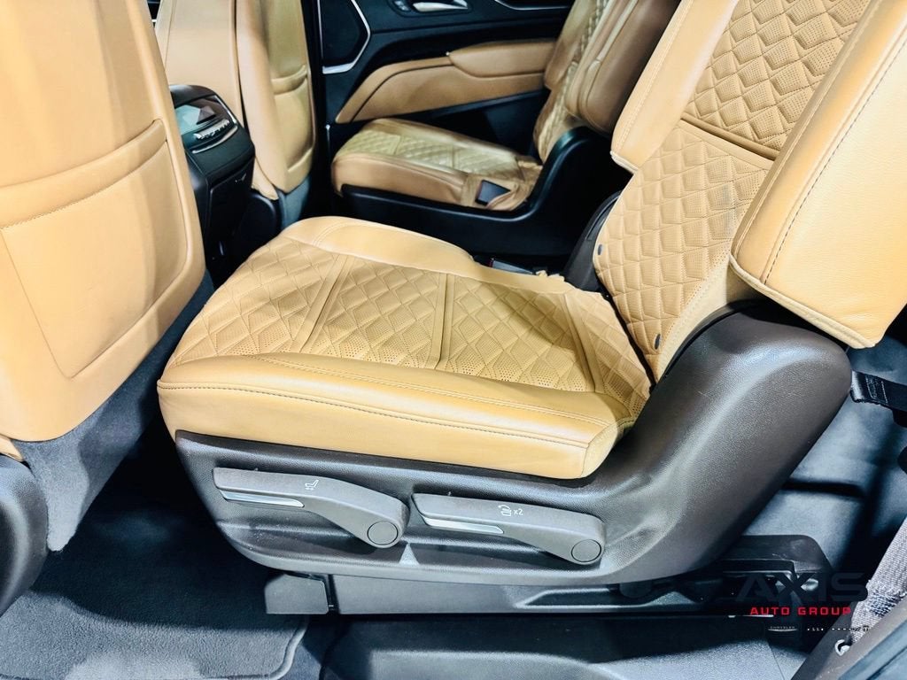 2023 Cadillac Escalade 4WD Sport