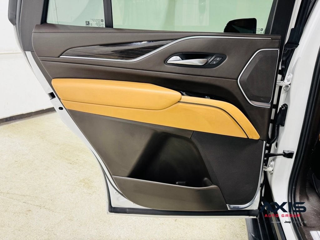 2023 Cadillac Escalade 4WD Sport