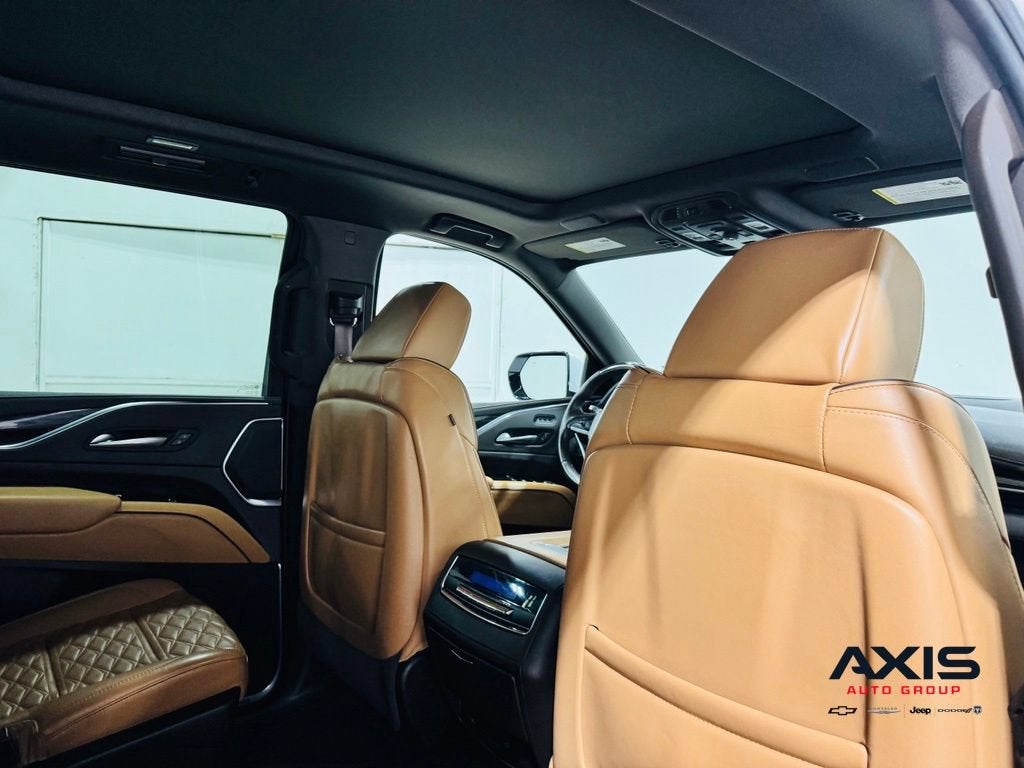 2023 Cadillac Escalade 4WD Sport