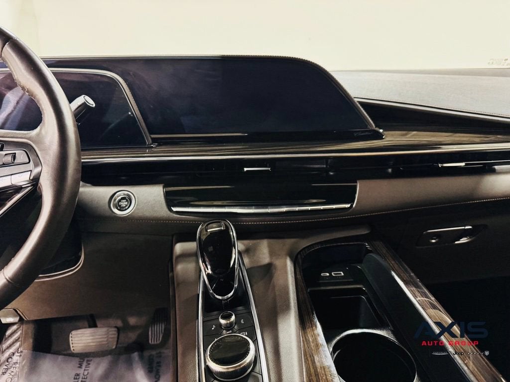 2023 Cadillac Escalade 4WD Sport
