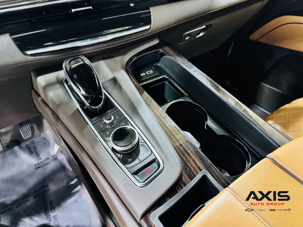 2023 Cadillac Escalade 4WD Sport