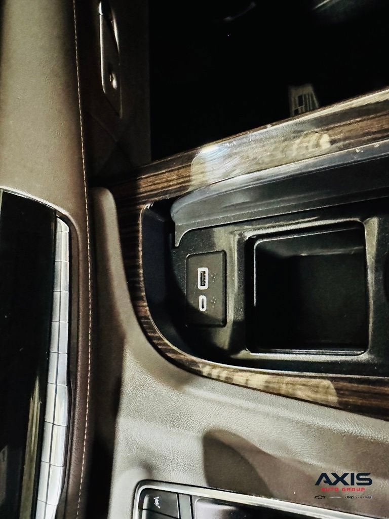 2023 Cadillac Escalade 4WD Sport