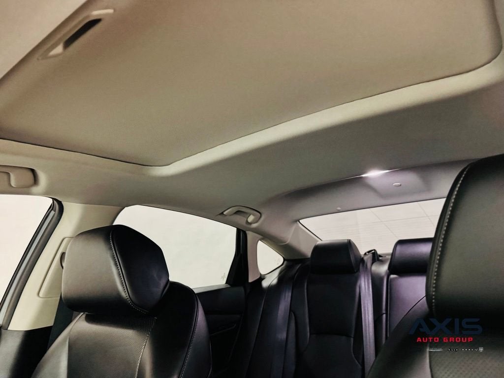 2023 Honda Accord Hybrid Touring