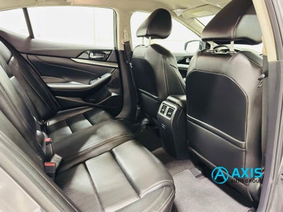 2023 Nissan Maxima SV