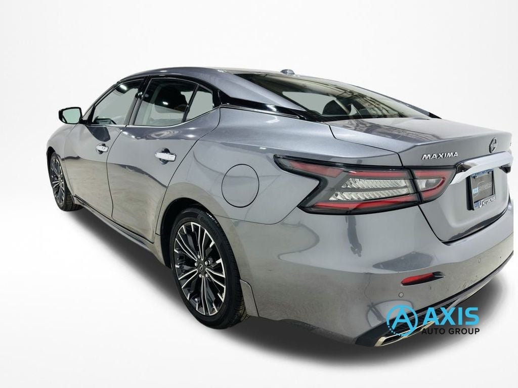 2023 Nissan Maxima SV