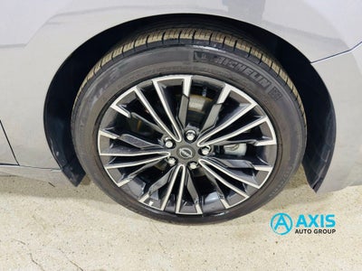 2023 Nissan Maxima SV