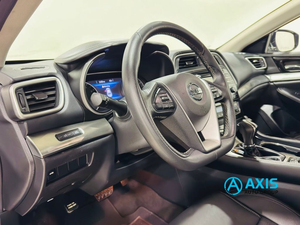 2023 Nissan Maxima SV