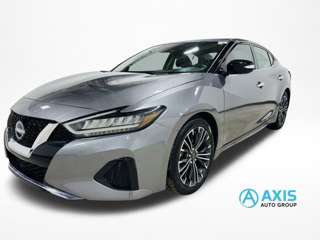 2023 Nissan Maxima SV