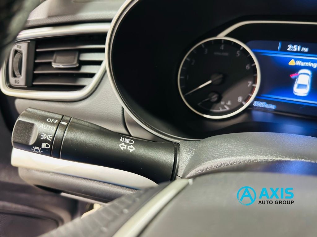 2023 Nissan Maxima SV