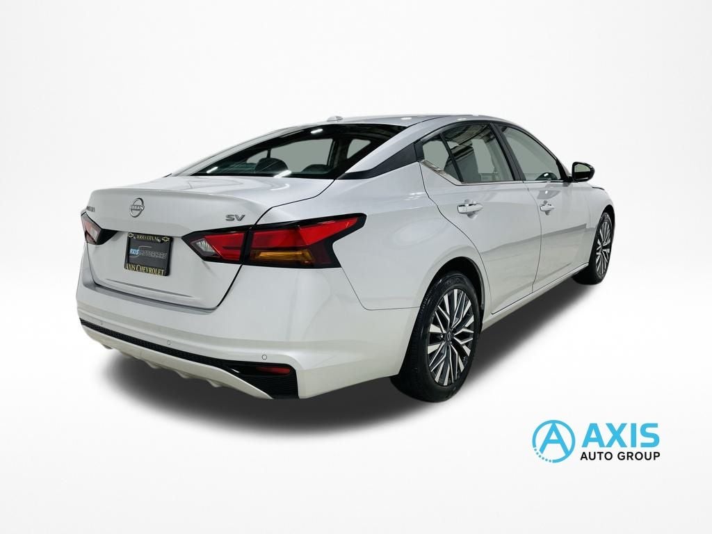 2024 Nissan Altima SV FWD