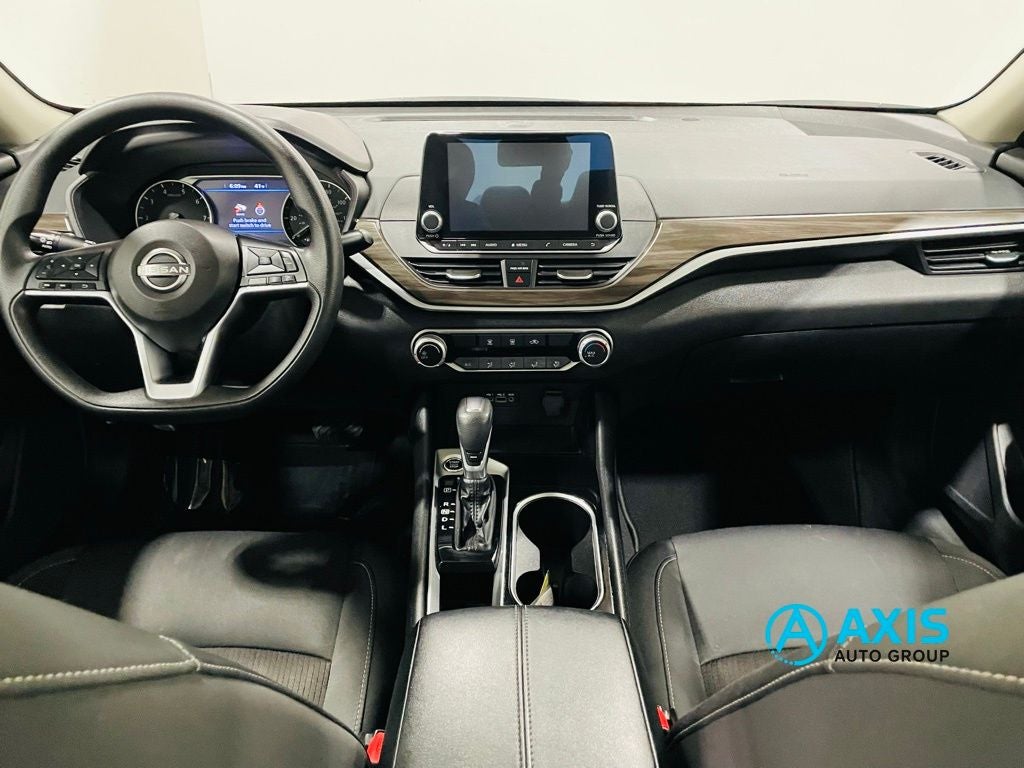 2024 Nissan Altima SV FWD