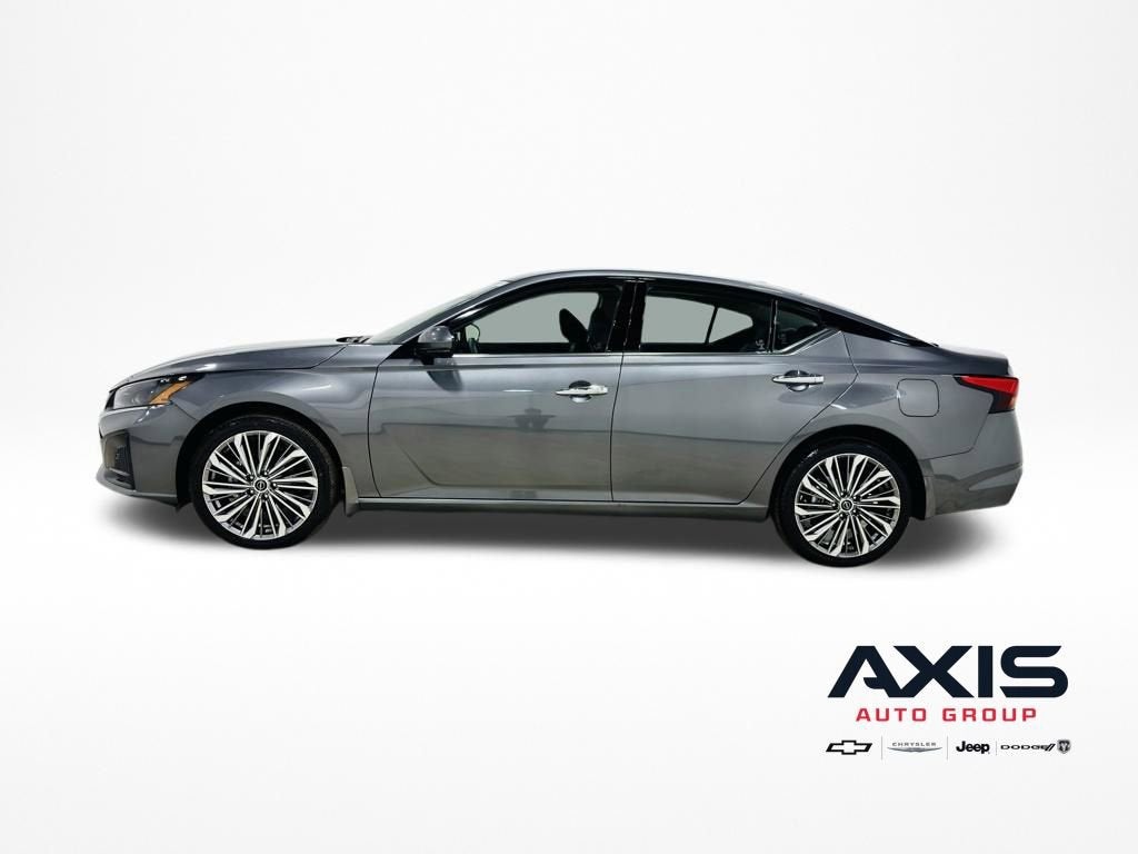 2025 Nissan Altima SL AWD