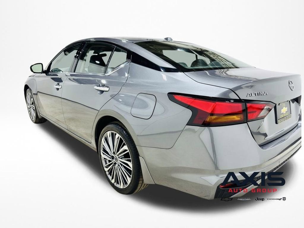 2025 Nissan Altima SL AWD