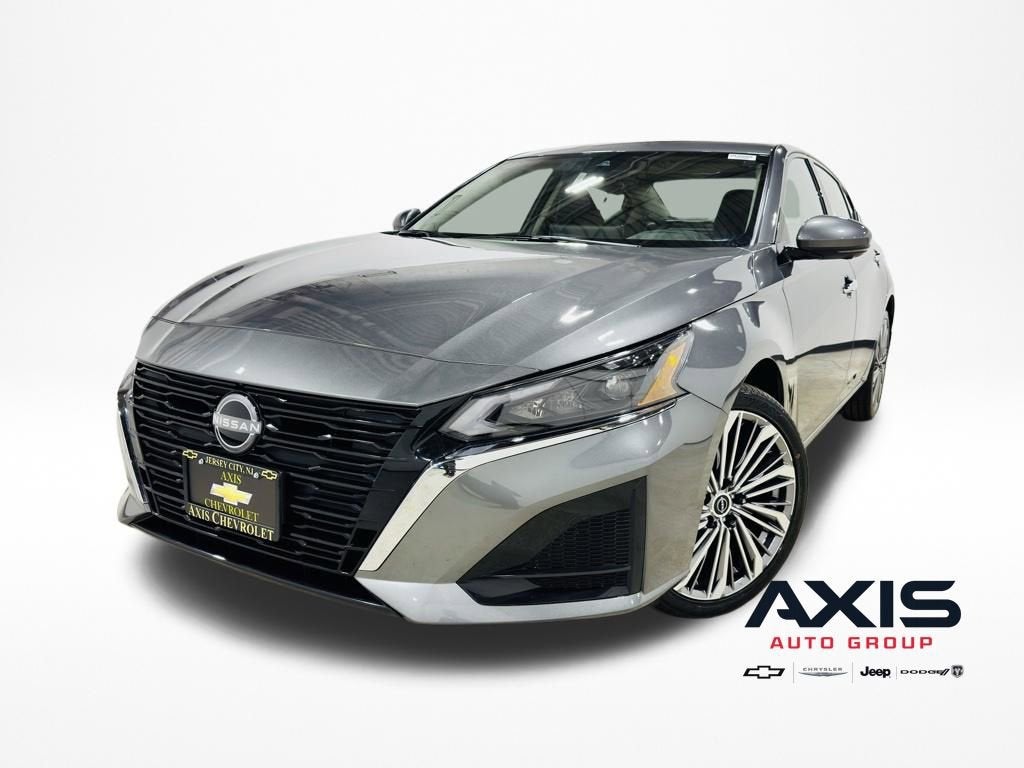 2025 Nissan Altima SL AWD