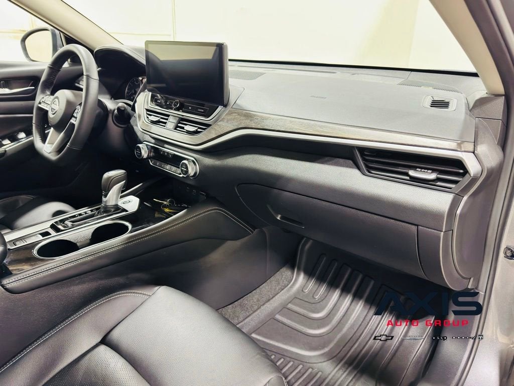 2025 Nissan Altima SL AWD