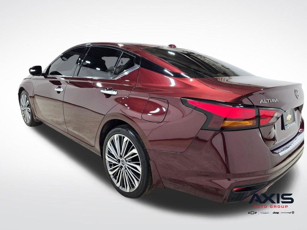 2023 Nissan Altima SL Intelligent AWD