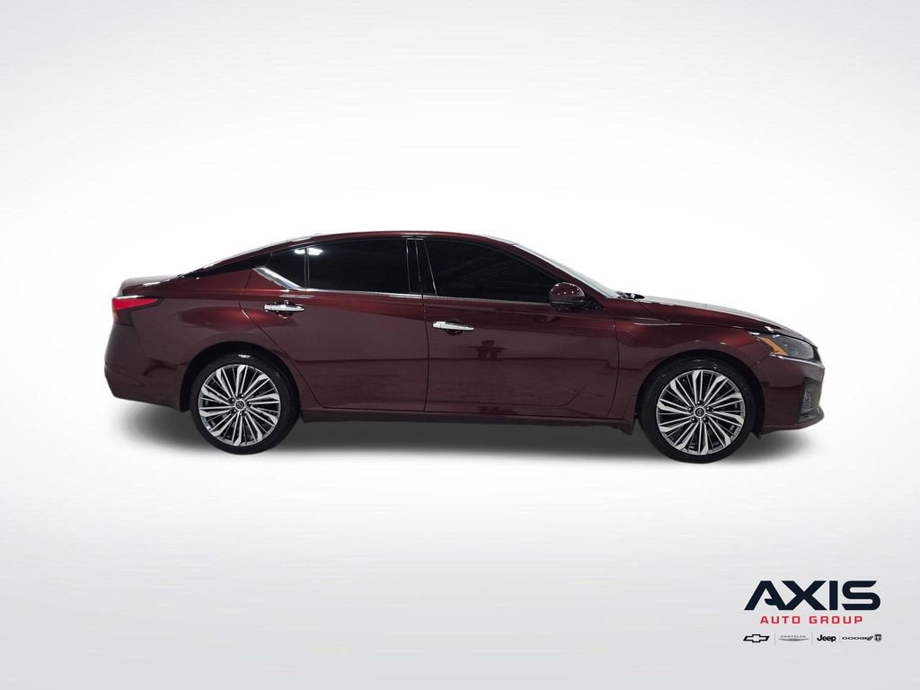 2023 Nissan Altima SL Intelligent AWD