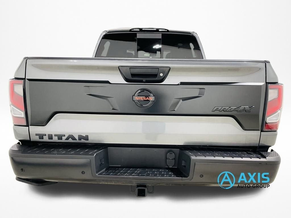 2021 Nissan TITAN Crew Cab PRO-4X 4x4