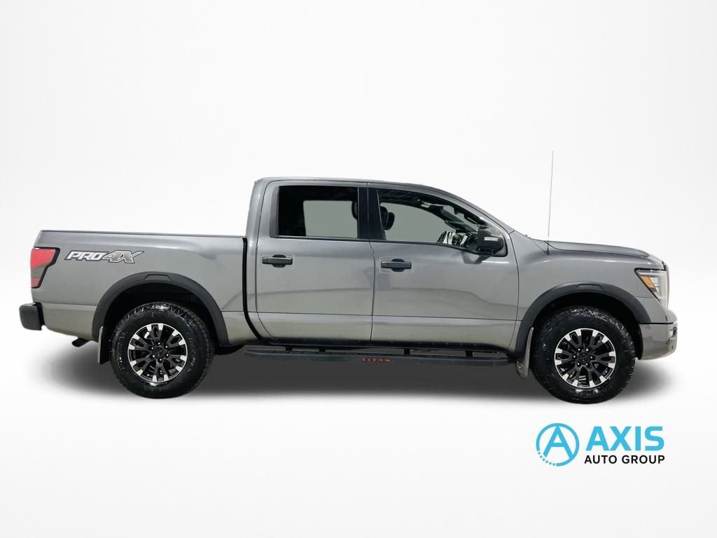 2021 Nissan TITAN Crew Cab PRO-4X 4x4
