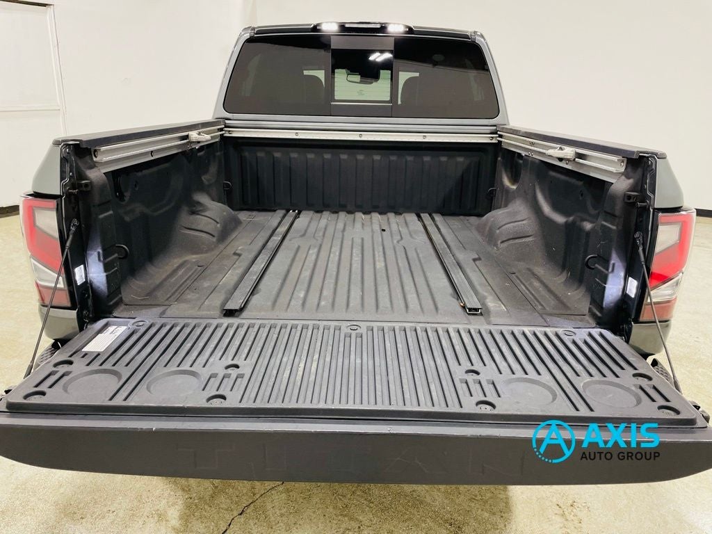 2021 Nissan TITAN Crew Cab PRO-4X 4x4