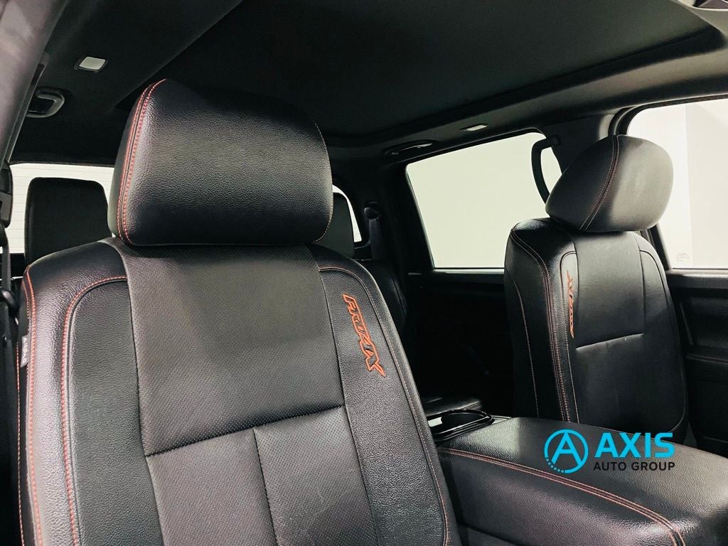 2021 Nissan TITAN Crew Cab PRO-4X 4x4