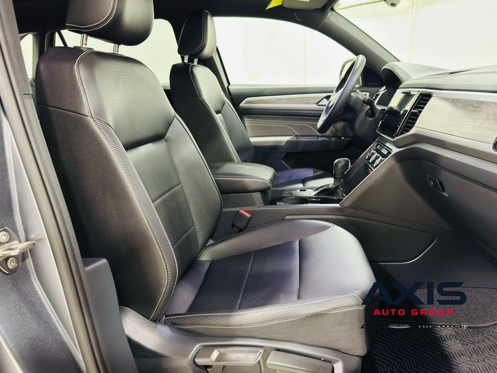 2023 Volkswagen Atlas Cross Sport 3.6L V6 SE w/Technology