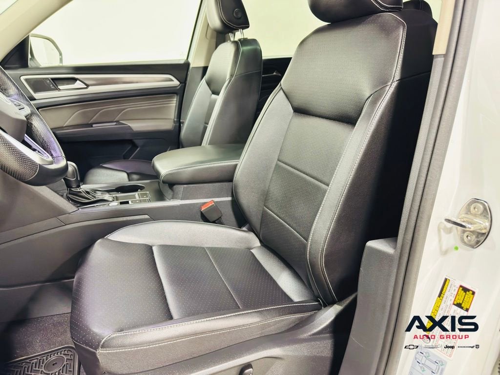 2021 Volkswagen Atlas 3.6L V6 SE w/Technology R-Line