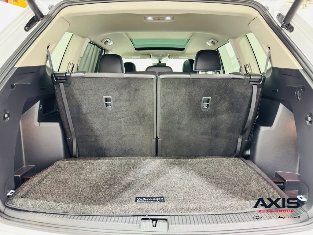 2021 Volkswagen Atlas 3.6L V6 SE w/Technology R-Line