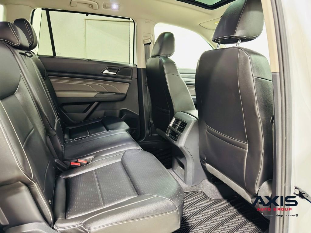 2021 Volkswagen Atlas 3.6L V6 SE w/Technology R-Line