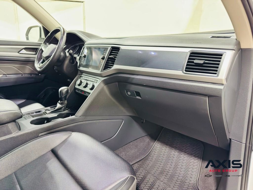 2021 Volkswagen Atlas 3.6L V6 SE w/Technology R-Line