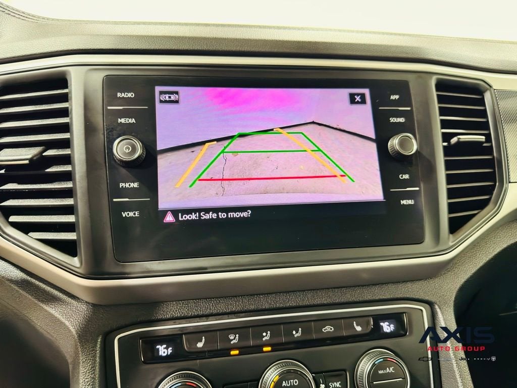 2021 Volkswagen Atlas 3.6L V6 SE w/Technology R-Line