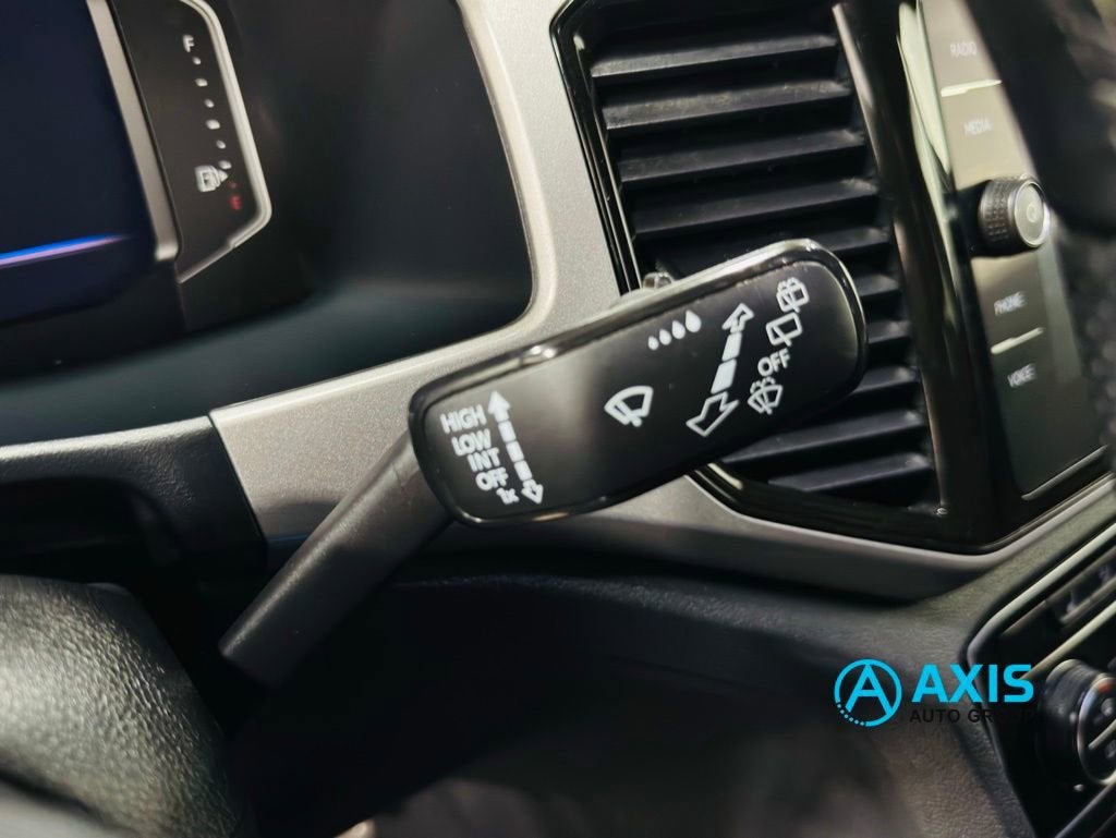 2020 Volkswagen Atlas Cross Sport 3.6L V6 SEL R-Line