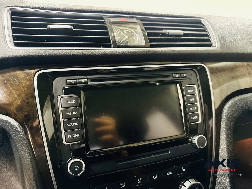 2015 Volkswagen Passat 2.0L TDI SEL Premium