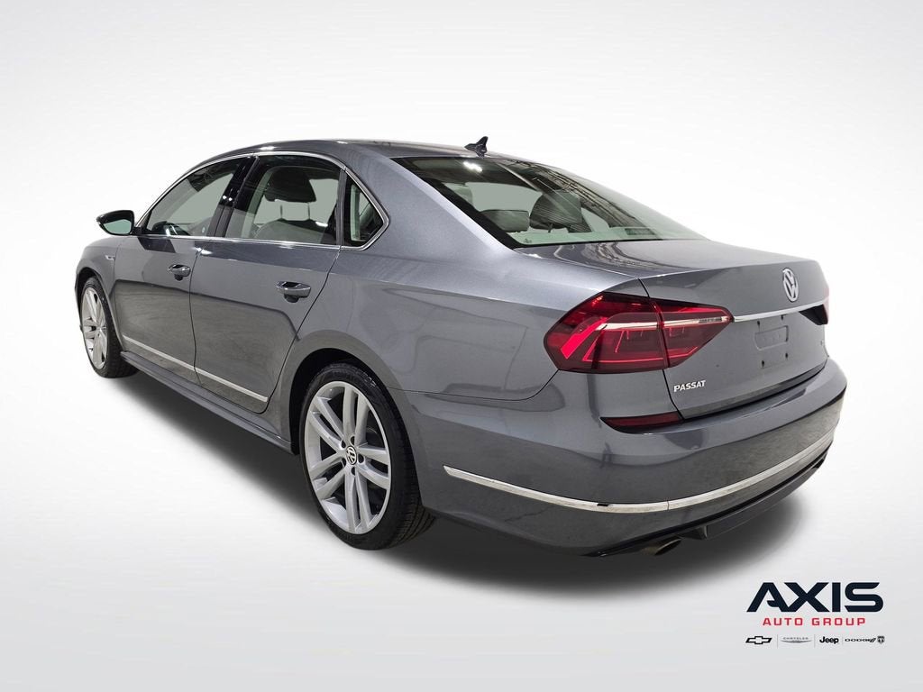 2017 Volkswagen Passat 1.8T R-Line