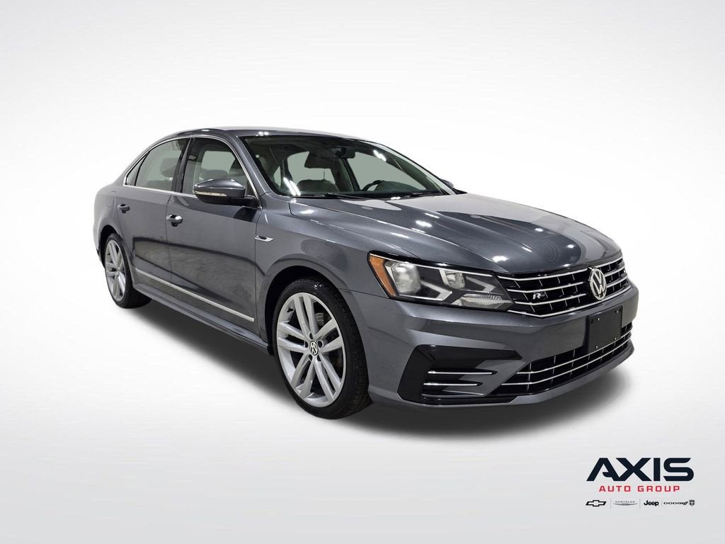 2017 Volkswagen Passat 1.8T R-Line