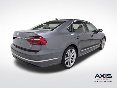 2017 Volkswagen Passat 1.8T R-Line