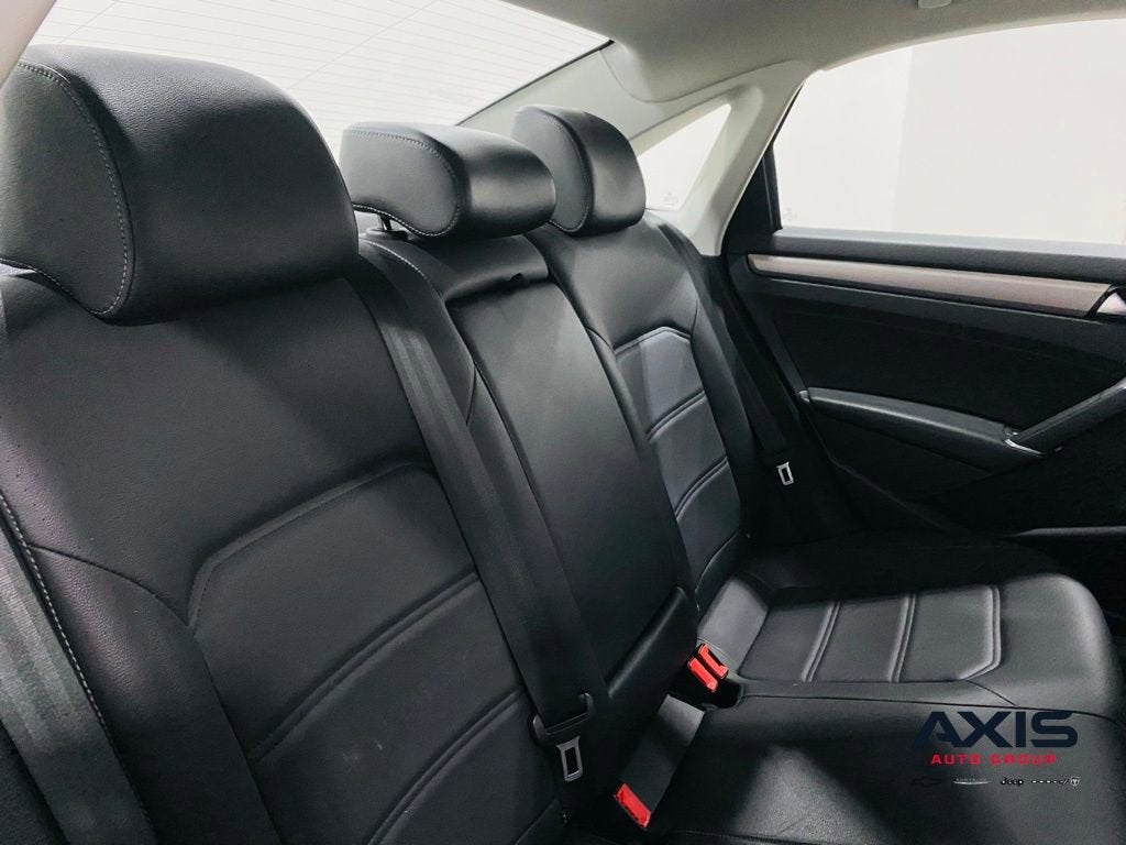 2021 Volkswagen Passat 2.0T SE