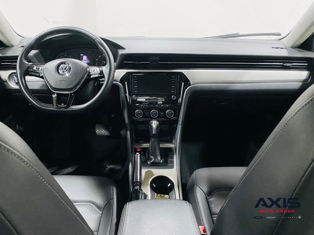 2021 Volkswagen Passat 2.0T SE