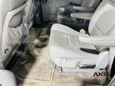 2006 Chrysler Town & Country LWB Limited